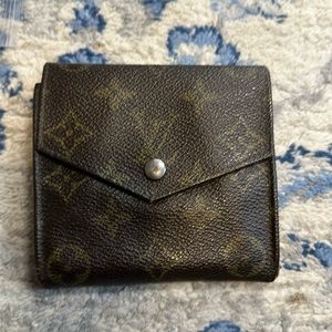 LOUIS VUITTON Monogram Double Snap Wallet